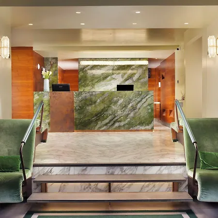 Kraft Hotel 4*