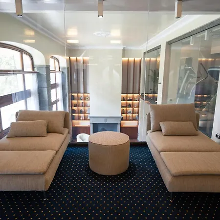 Hotel Kraft 4*
