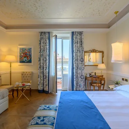 Kraft Hotell 4*